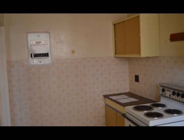 1 BEDROOM APARTMENT FOR SALE IN NEW REDRUTH